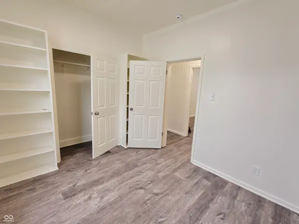 $1,650 | 734 Main Street, Shelbyville, IN 46176