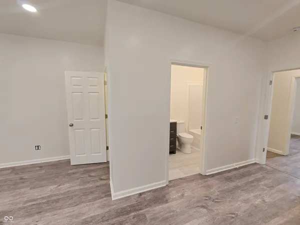 $1,650 | 734 Main Street, Shelbyville, IN 46176