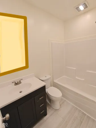 $1,650 | 734 Main Street, Shelbyville, IN 46176