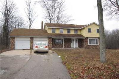 5065 Jensen Road Fruitport, MI 49415 - Photo 1 of 14 Primary Photo