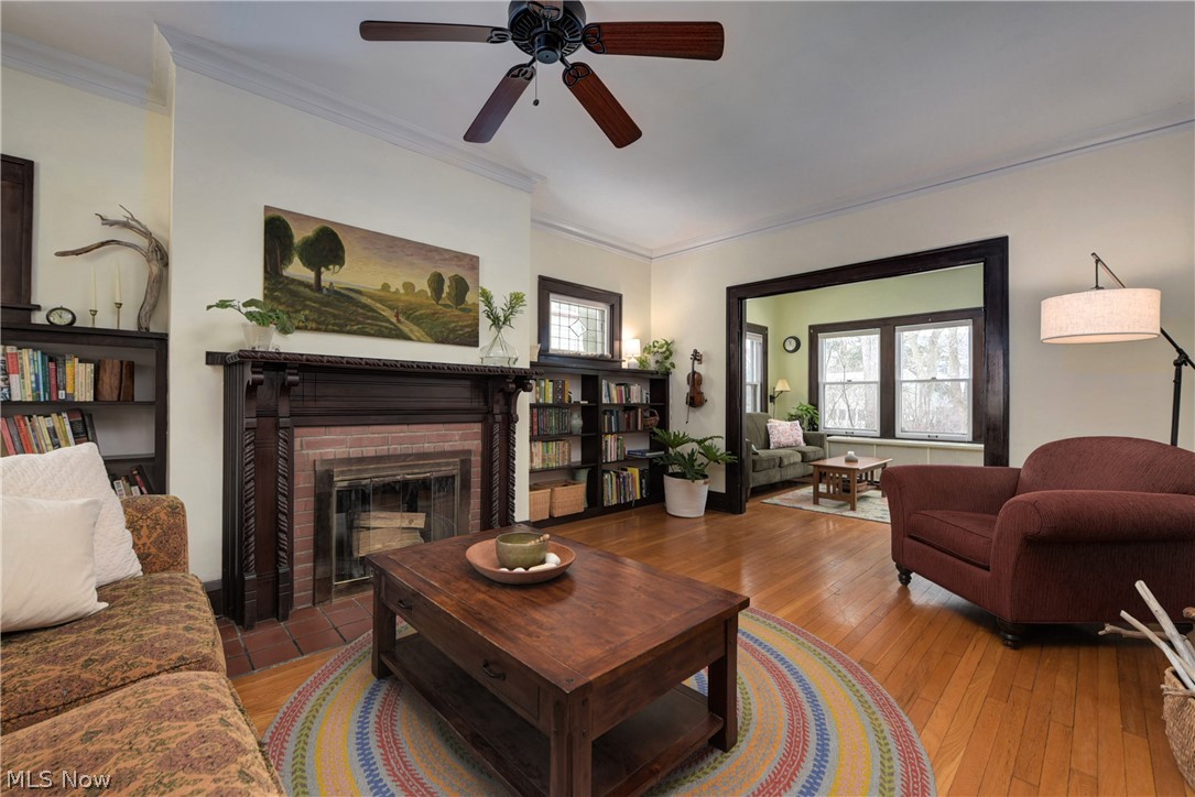 2995 Coleridge Road Cleveland, OH 44118 - Photo 13 of 35