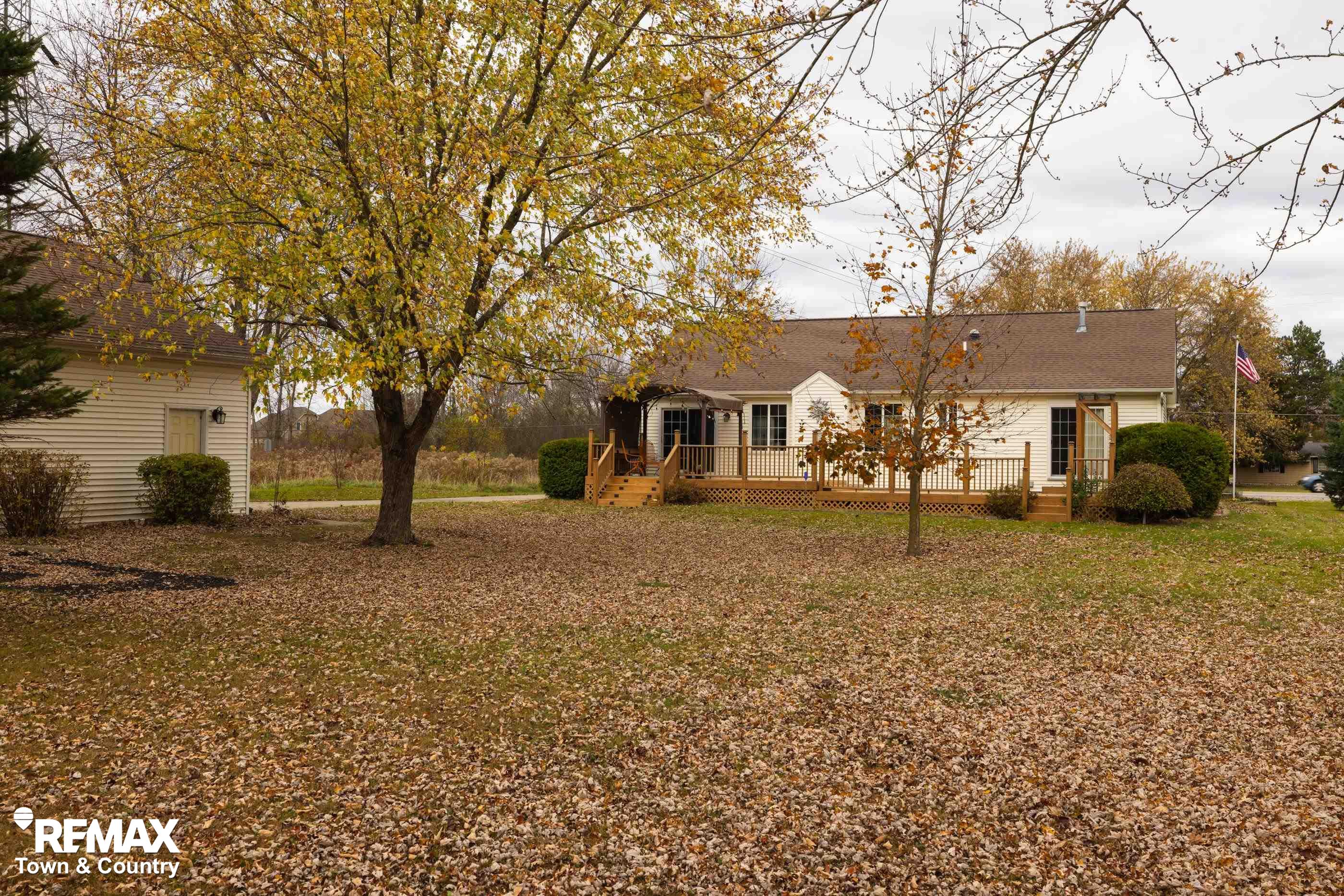 6351 East River Road Flushing, MI 48433 - Photo 49 of 51 50160053-c63970e6-76e8-4ade-ad43-bc1d6171d1da.JPG