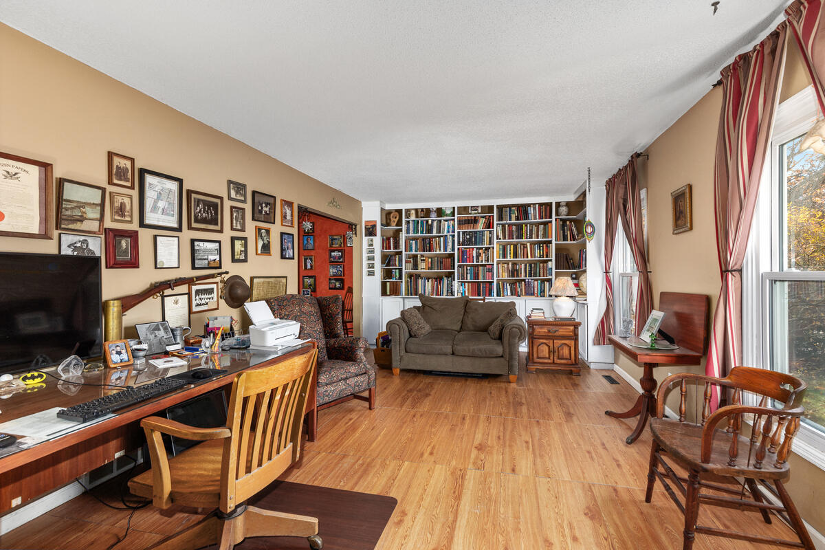 15467 Wisteria Lane Spring Lake, MI 49456 - Photo 12 of 33 15467-Wisteria_012