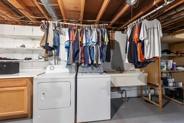 $400,000 | 15467 Wisteria Lane, Spring Lake, MI 49456