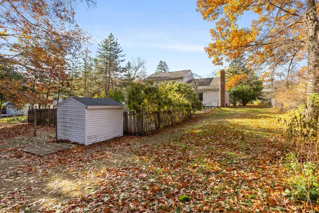 $400,000 | 15467 Wisteria Lane, Spring Lake, MI 49456