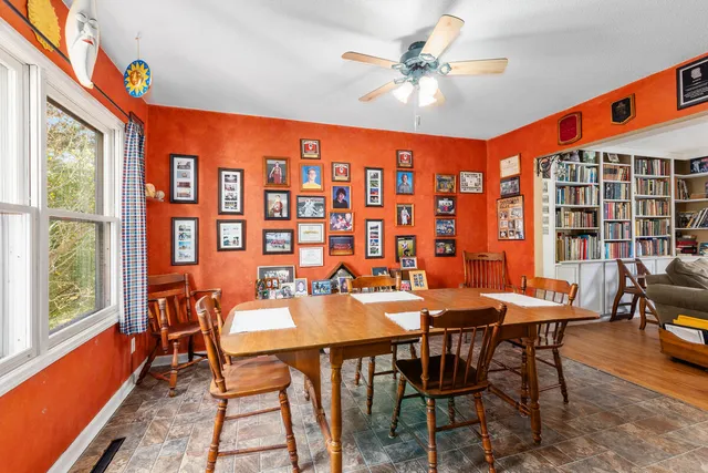 $400,000 | 15467 Wisteria Lane, Spring Lake, MI 49456