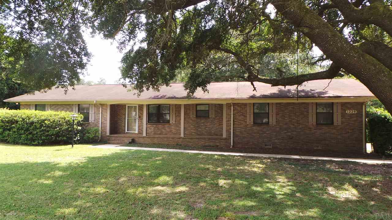 1229 West 10 Mile Road Cantonment, FL 32533 - Photo 1 of 27 Gallery Image 1