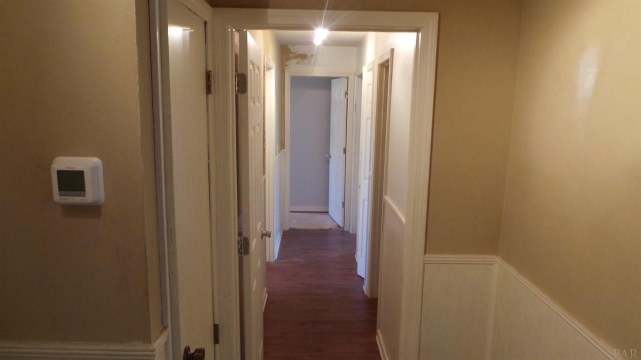 1229 West 10 Mile Road Cantonment, FL 32533 - Photo 17 of 27 Gallery Image 17