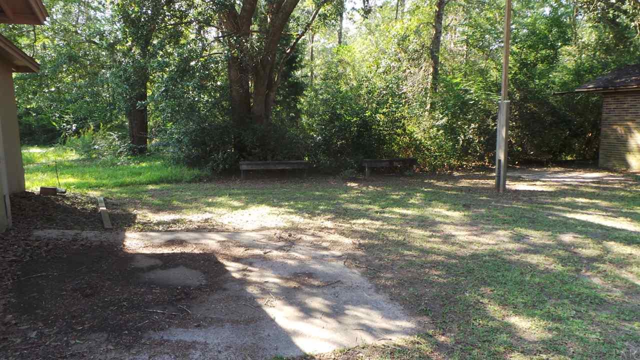 1229 West 10 Mile Road Cantonment, FL 32533 - Photo 23 of 27 Gallery Image 23