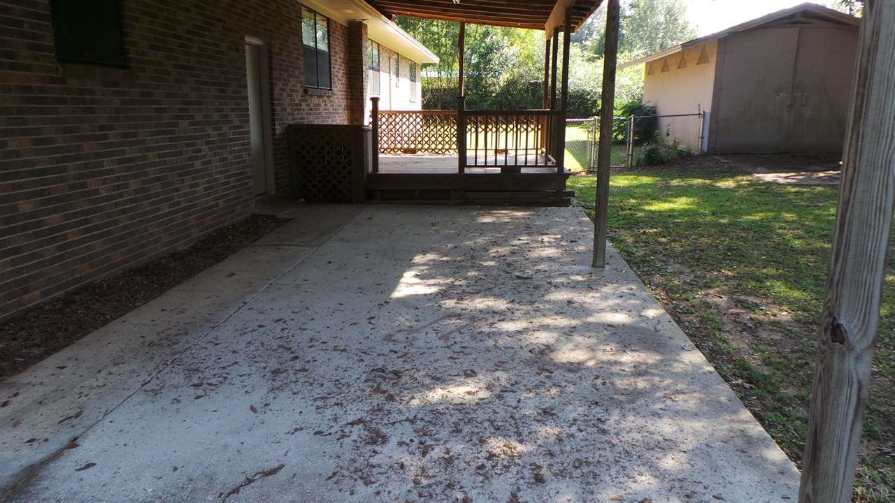 1229 West 10 Mile Road Cantonment, FL 32533 - Photo 25 of 27 Gallery Image 25