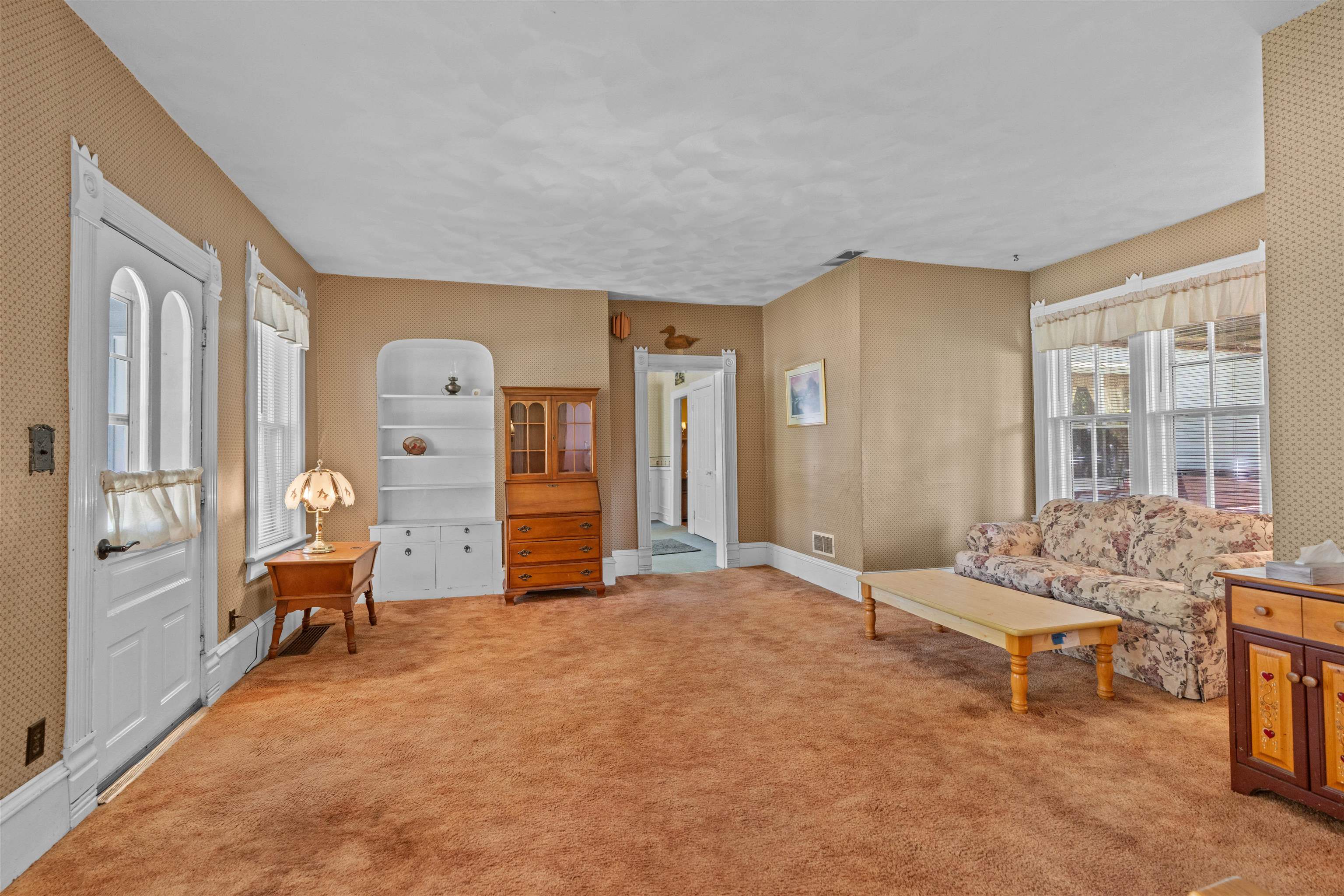 27 9th Street Clintonville, WI 54929 - Photo 6 of 50