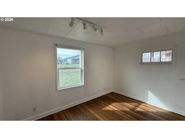 $149,900 | 406 Ellsworth Street, Fossil, OR 97830