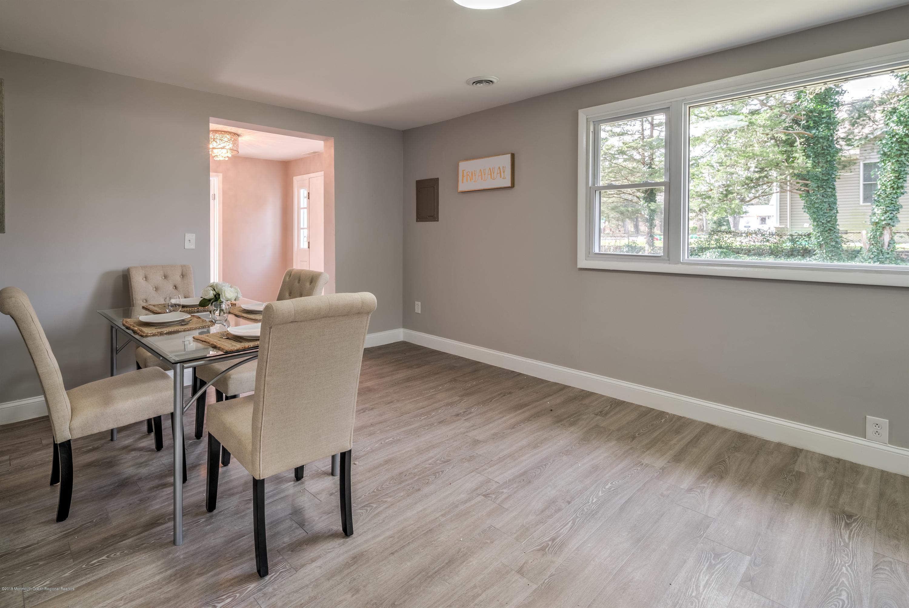 65 Sloop Creek Road Bayville, NJ 08721 - Photo 11 of 29 011_DINING ROOM