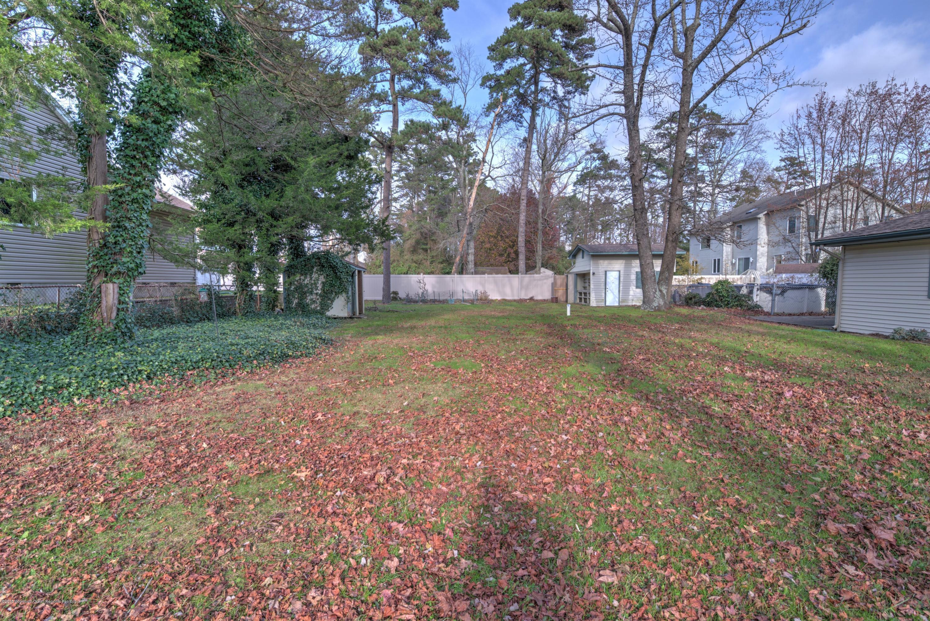 65 Sloop Creek Road Bayville, NJ 08721 - Photo 27 of 29 030_BACK YARD