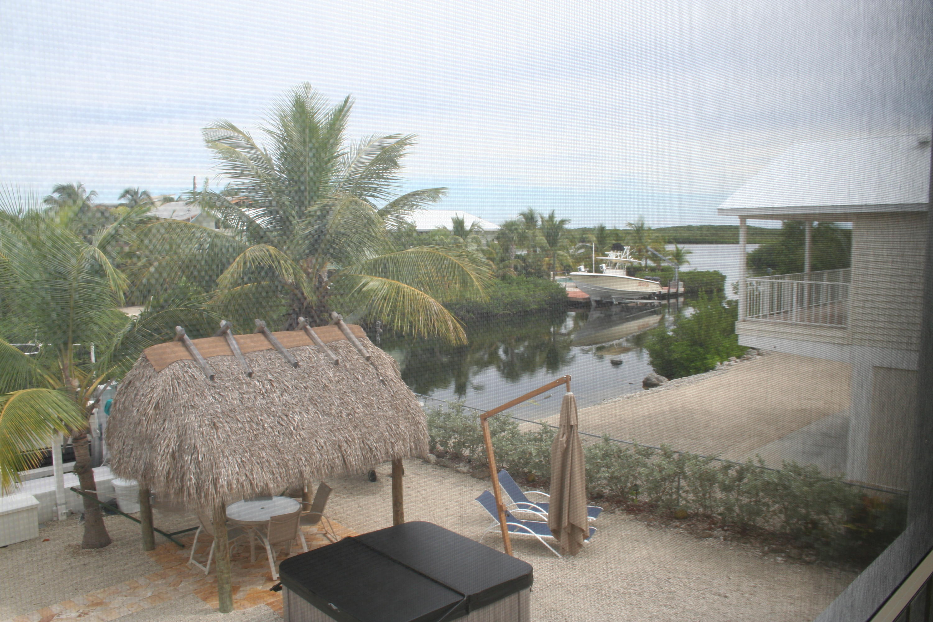 606 La Paloma Road Key Largo, FL 33037 - Photo 12 of 22 Porch View