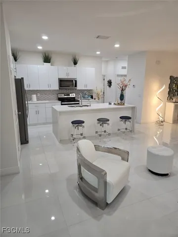 $3,000 | 1015 Balboa Avenue, LaBelle, FL 33935