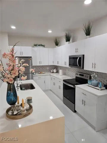 $3,000 | 1015 Balboa Avenue, LaBelle, FL 33935