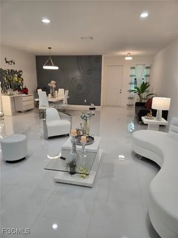 $3,000 | 1015 Balboa Avenue, LaBelle, FL 33935