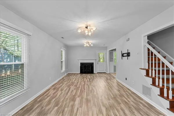 $1,995 | 6314 River Hills Drive, Greensboro, NC 27410