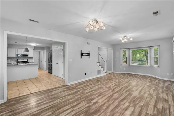 $1,995 | 6314 River Hills Drive, Greensboro, NC 27410