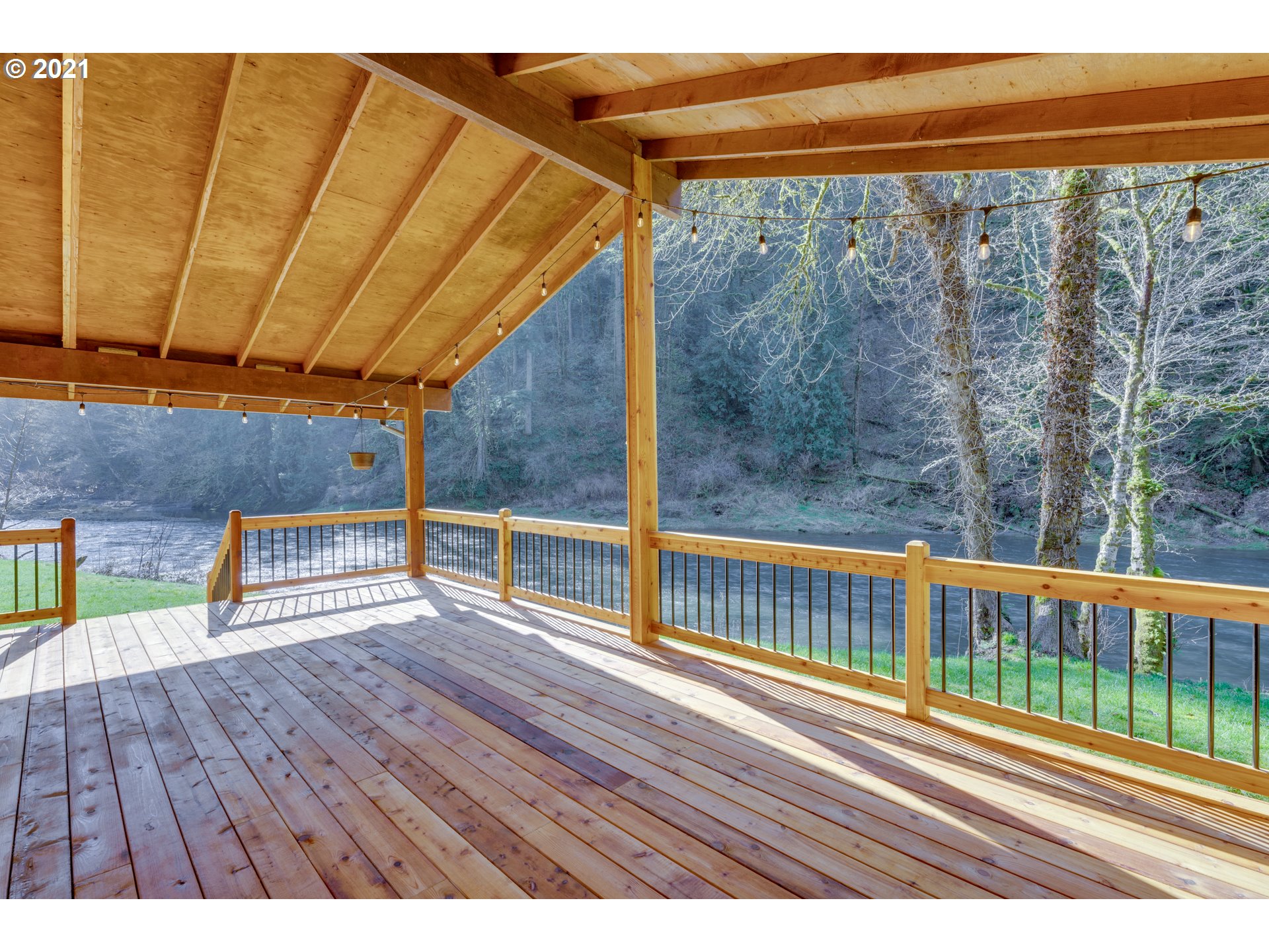 735 Kalama River Road Kalama, WA 98625 - Photo 23 of 32 Gallery Image 23