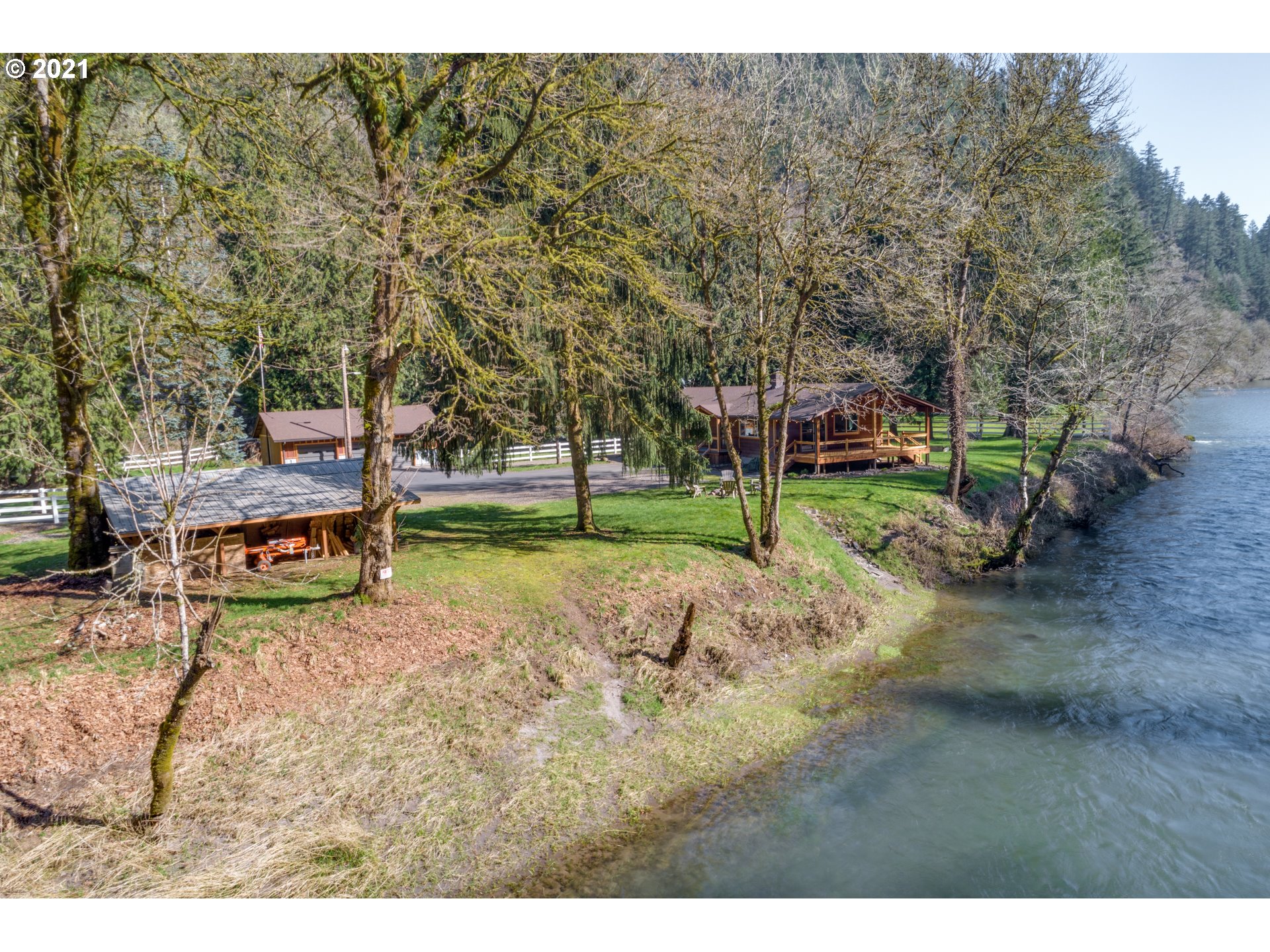 735 Kalama River Road Kalama, WA 98625 - Photo 28 of 32 Gallery Image 28