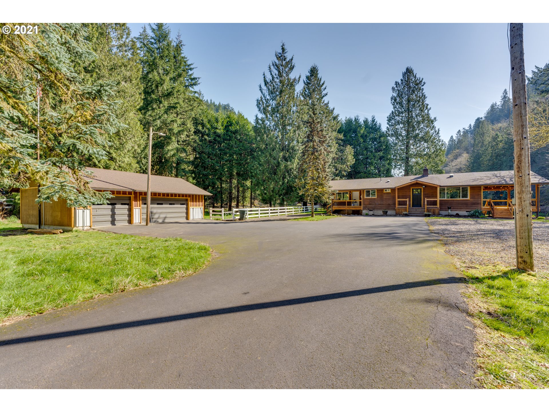 735 Kalama River Road Kalama, WA 98625 - Photo 3 of 32 Gallery Image 3