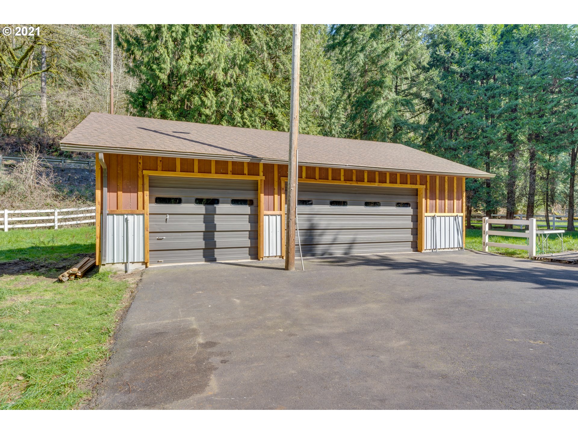 735 Kalama River Road Kalama, WA 98625 - Photo 4 of 32 Gallery Image 4