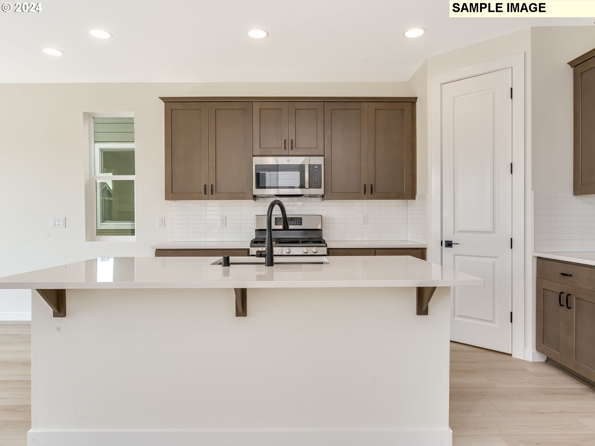 921 Northwest 178th Street Ridgefield, WA 98642 - Photo 13 of 28