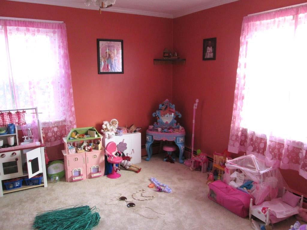 25 Pleasant Street Millinocket, ME 04462 - Photo 26 of 35 Photo