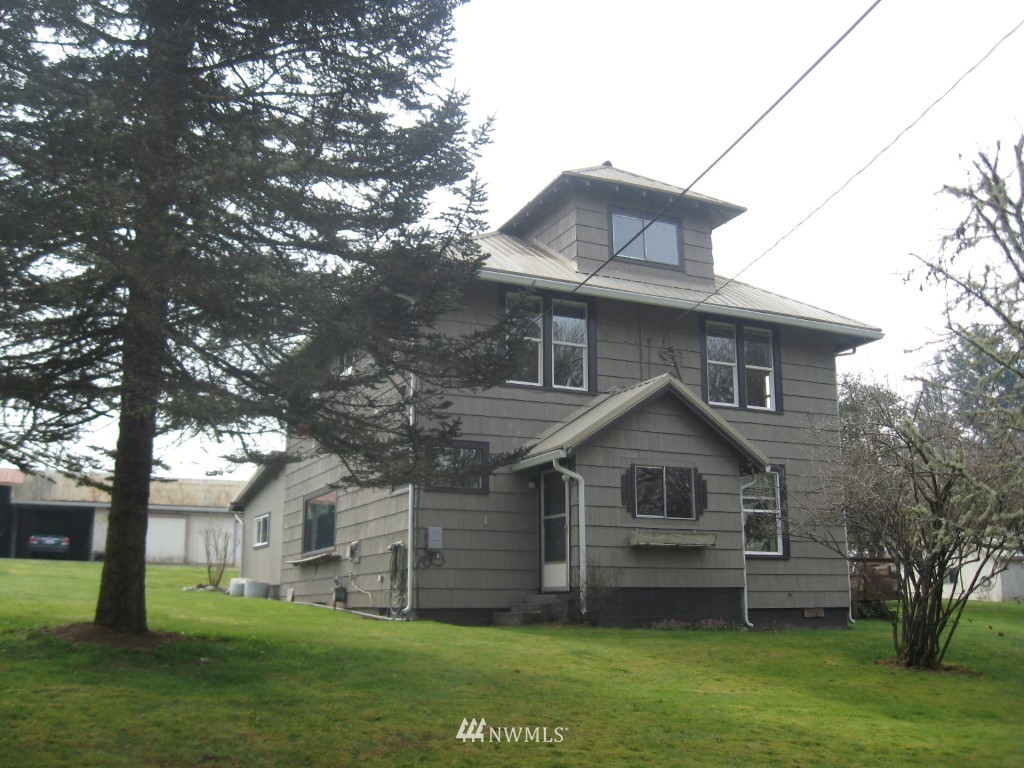 233 Southeast Cowlitz Street Winlock, WA 98596 - Photo 1 of 21 Gallery Image 1
