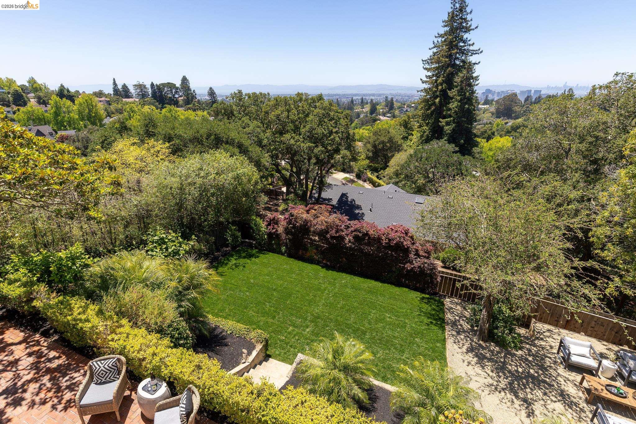 110 Somerset Road Piedmont, CA 94611 - Photo 60 of 82