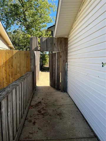 $1,000 | 12404 Sunland Street, Dallas, TX 75218