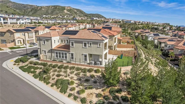 $2,398,000 | 20638 Deer Grass Court, Porter Ranch, CA 91326