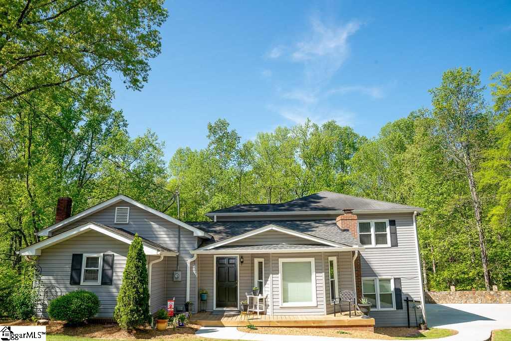 197 Deer Creek Road Easley, SC 29640 - Photo 1 of 35