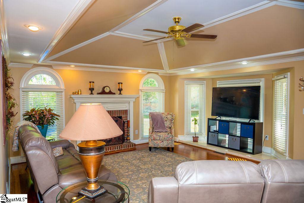 197 Deer Creek Road Easley, SC 29640 - Photo 6 of 35
