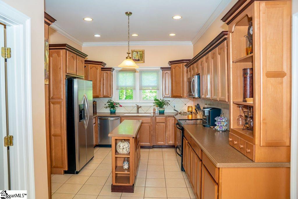 197 Deer Creek Road Easley, SC 29640 - Photo 7 of 35