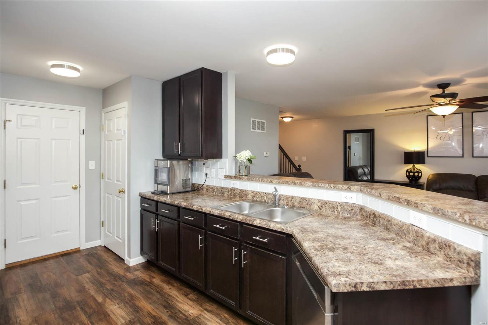 410 Spring Trace O'Fallon, MO 63368 - Photo 11 of 32