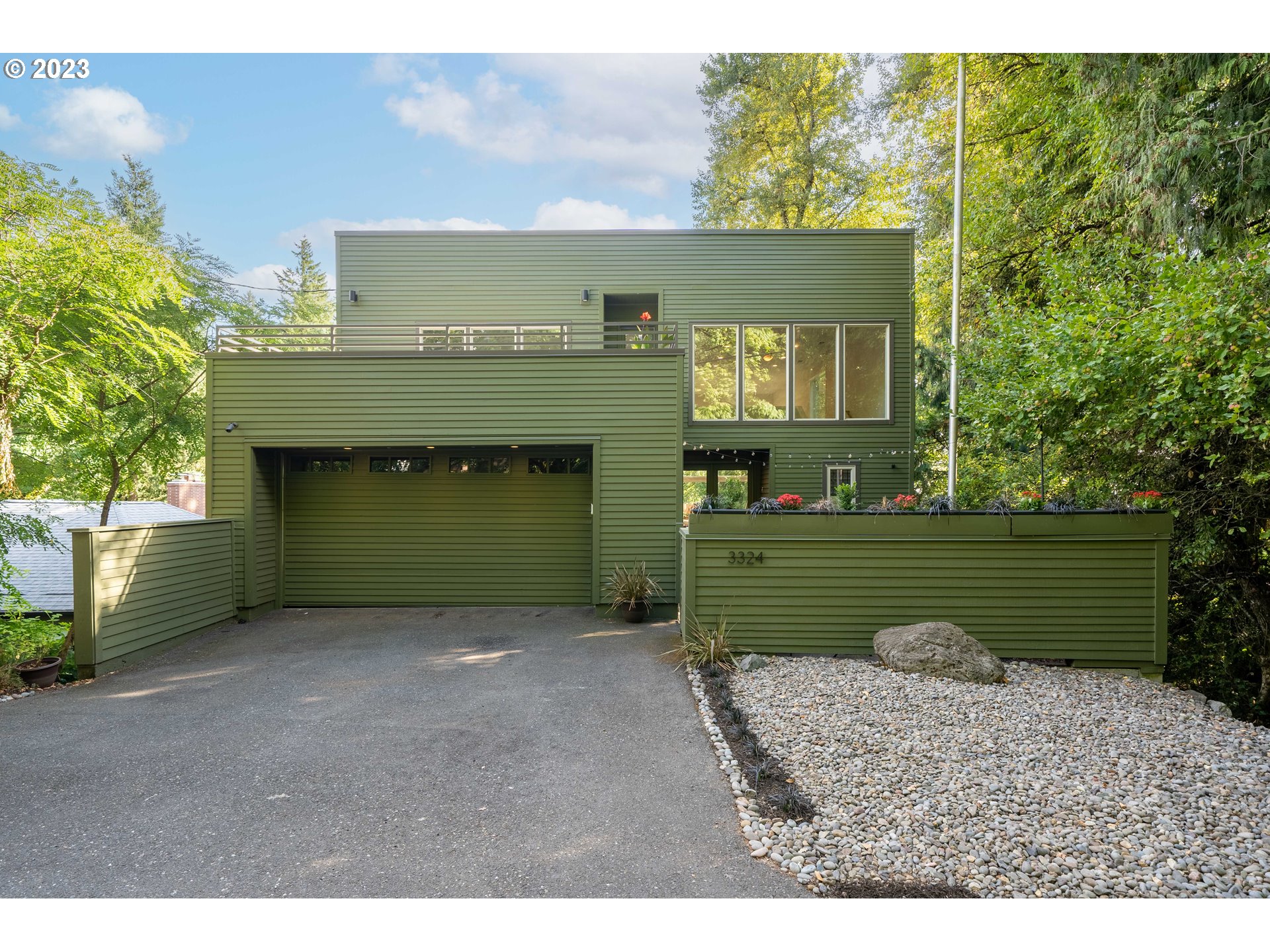 3324 Southwest Fairmount Boulevard Portland, OR 97239 - Photo 1 of 48 Gallery Image 1
