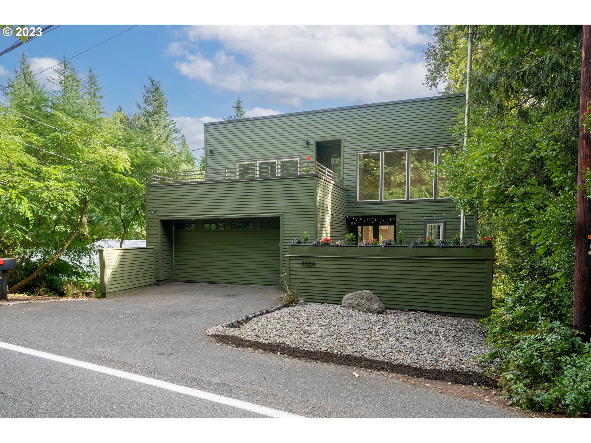 3324 Southwest Fairmount Boulevard Portland, OR 97239 - Photo 2 of 48 Exterior