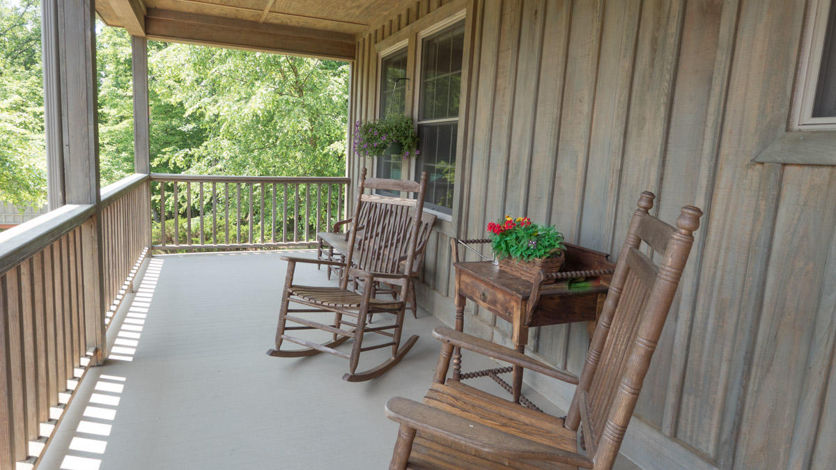 2545 Lees Gap Road Fincastle, VA 24090 - Photo 5 of 42 Porch