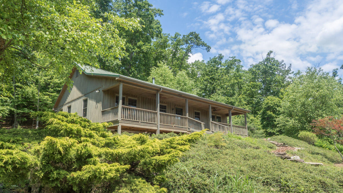 2545 Lees Gap Road Fincastle, VA 24090 - Photo 8 of 42 Front View