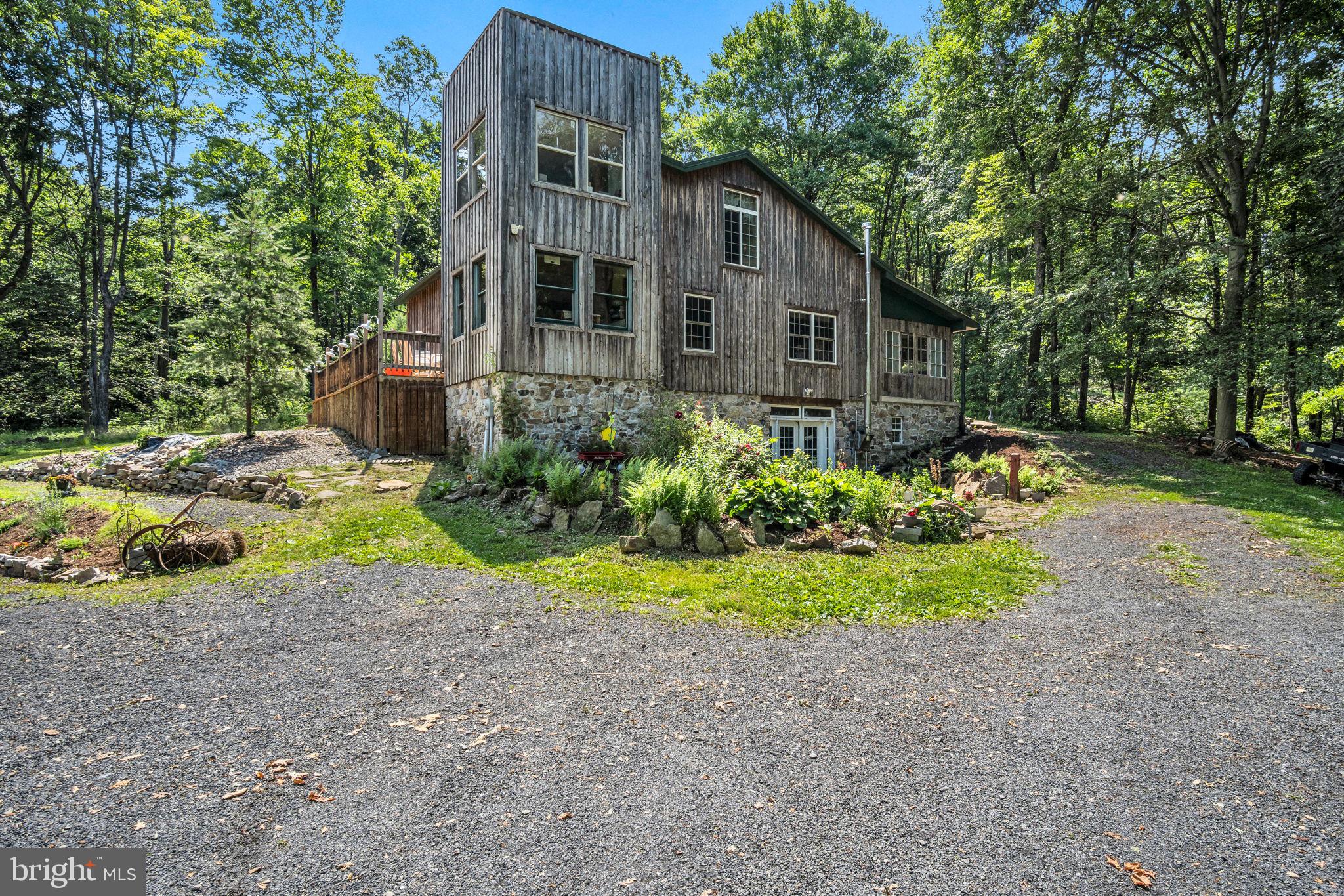 121 Ravine Lane Newport, PA 17074 - Photo 6 of 65