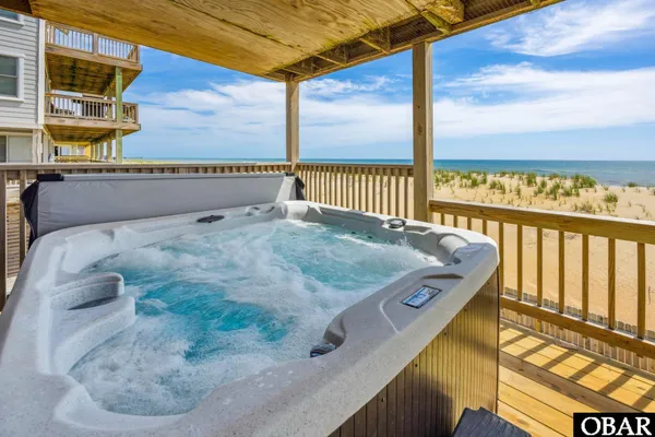 $1,599,000 | 41789 Ocean View Drive, Avon, NC 27915