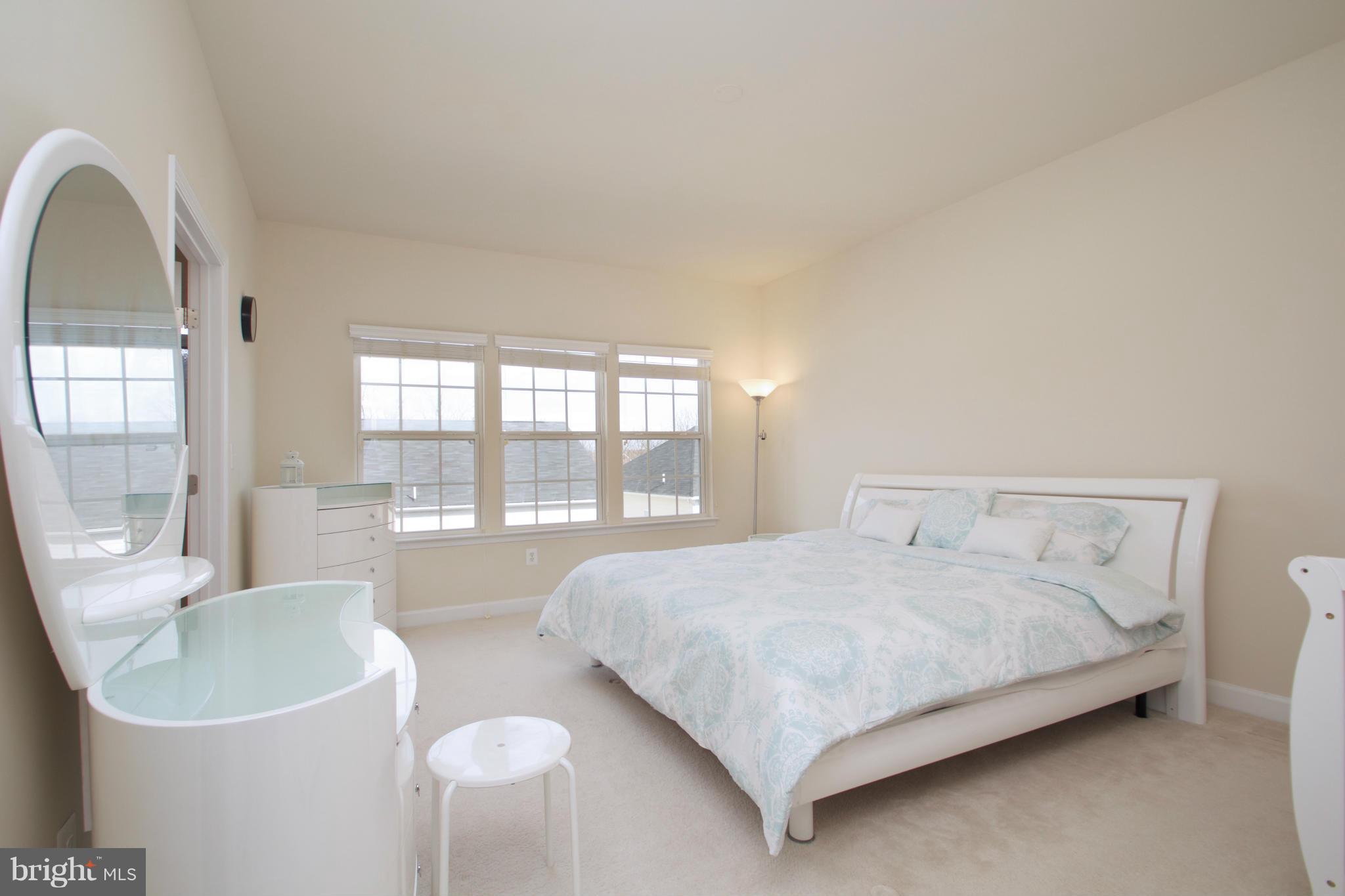 11610 Leesborough Circle Silver Spring, MD 20902 - Photo 11 of 24 Bedroom (Master)