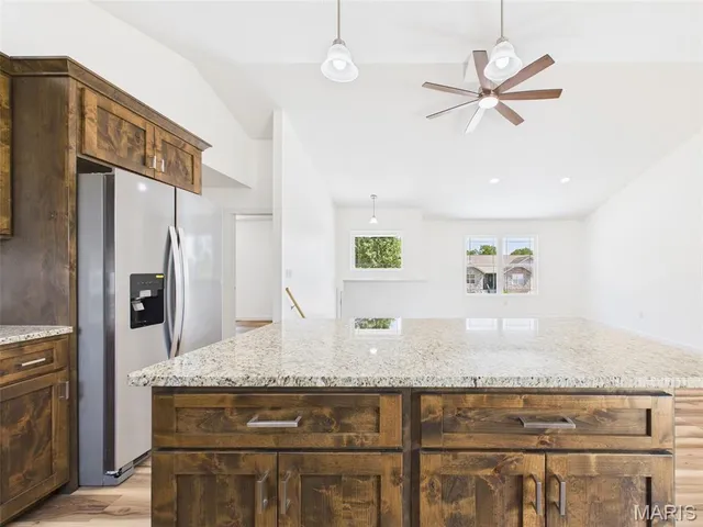 $309,900 | 13222 Hillview Lane, Dixon, MO 65459