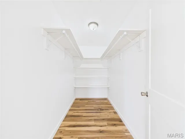 $309,900 | 13222 Hillview Lane, Dixon, MO 65459