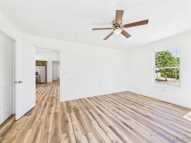 $309,900 | 13222 Hillview Lane, Dixon, MO 65459