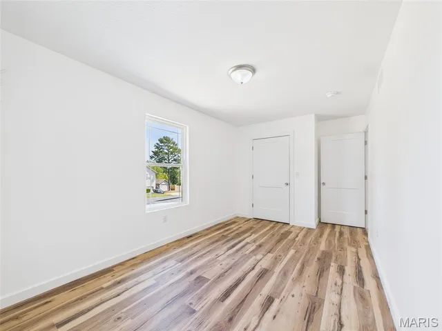 $309,900 | 13222 Hillview Lane, Dixon, MO 65459