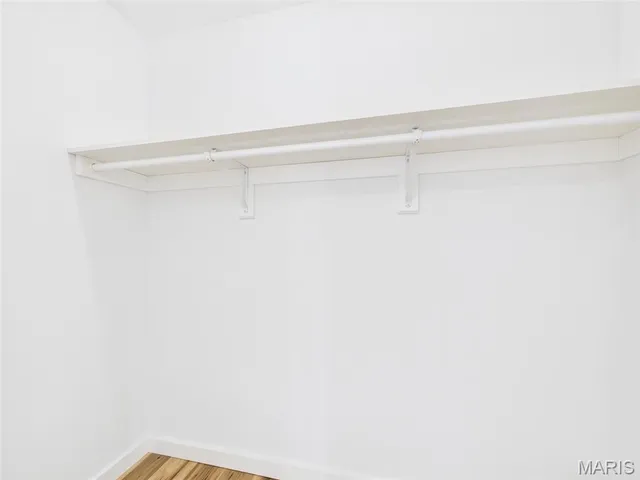 $309,900 | 13222 Hillview Lane, Dixon, MO 65459